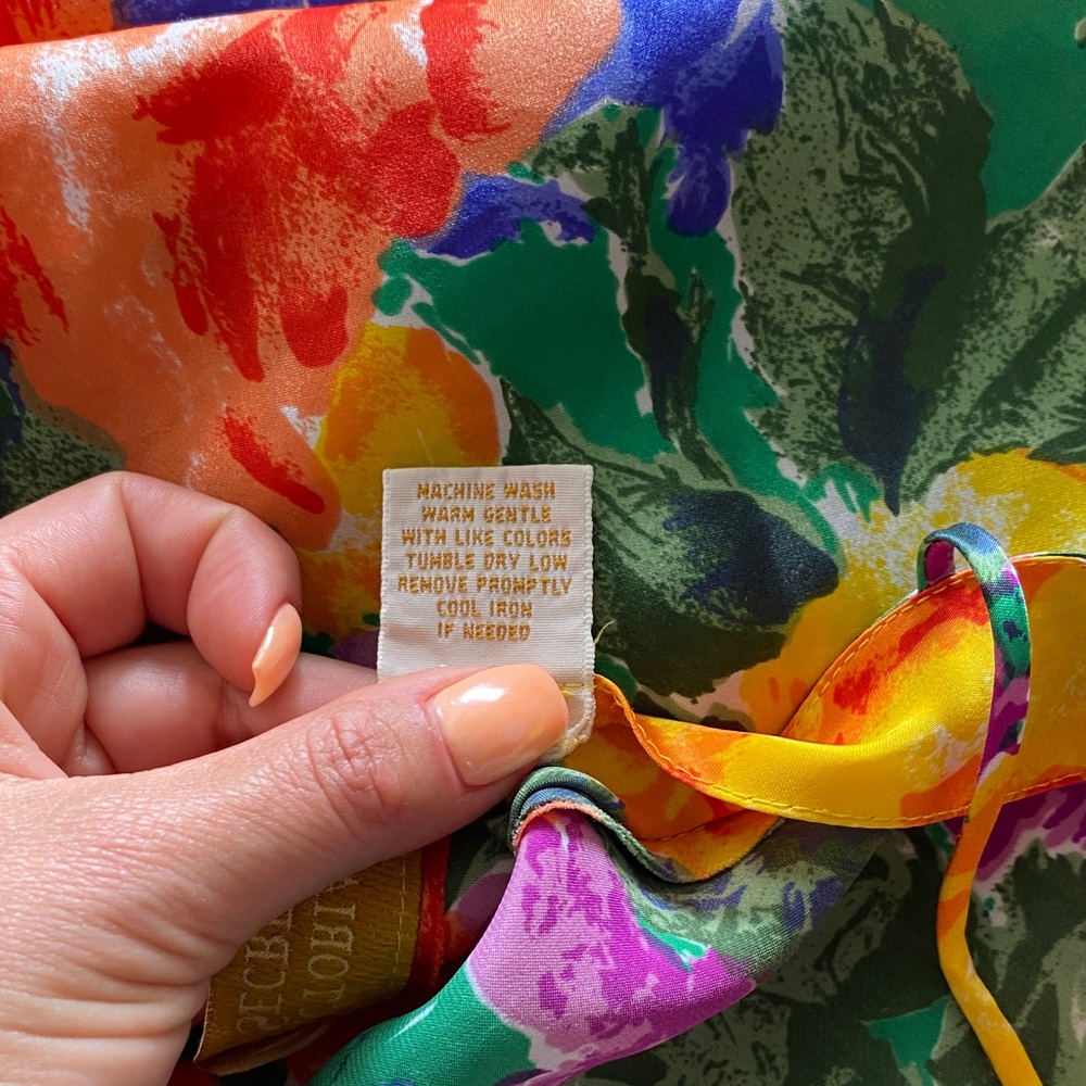 Victoria Secret Vintage Spaghetti Strap Vibrant Floral Slip Sleep Dress - Picture 4 of 4